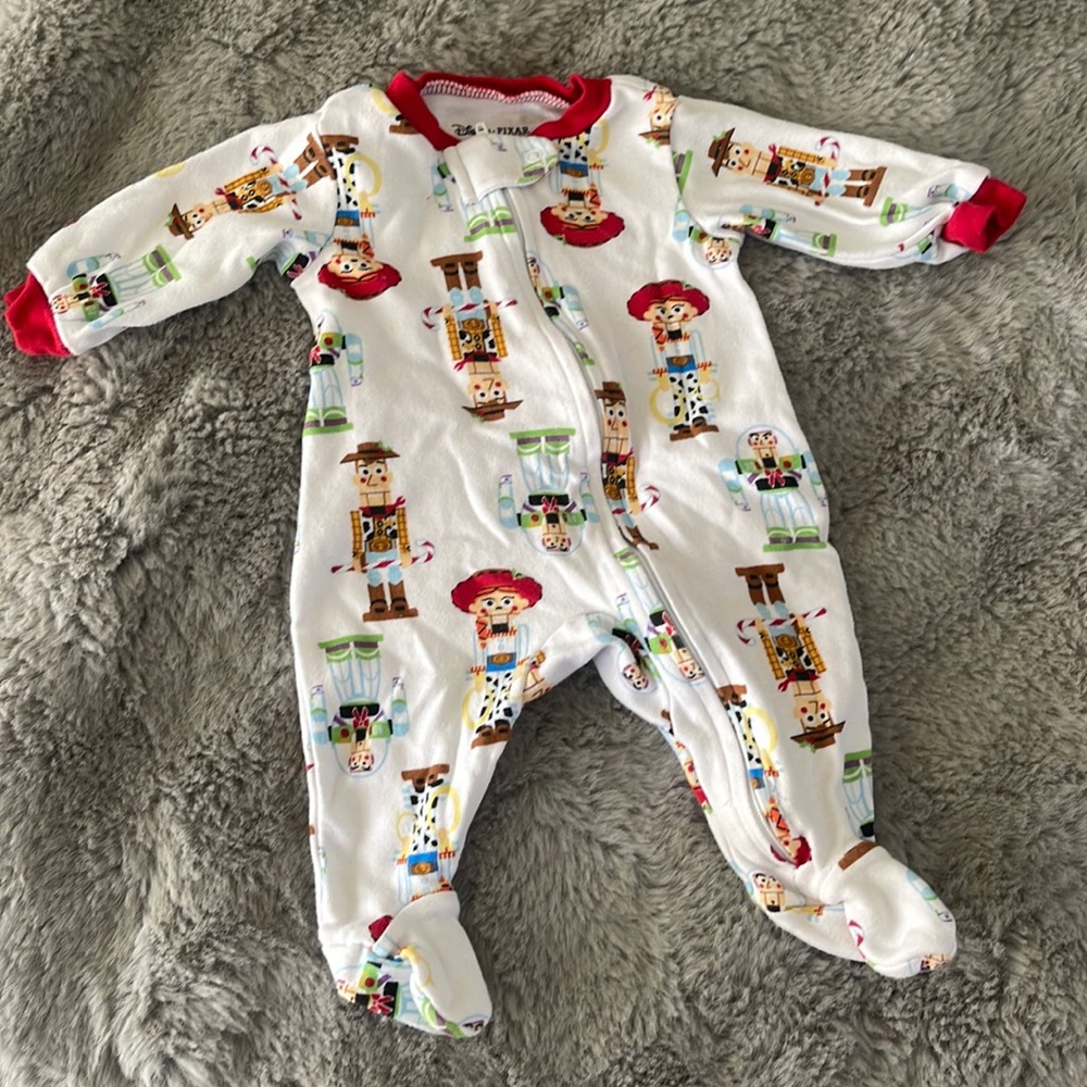🌈 Disney Pixar Toy Story Christmas Pajamas Sleeper Newborn Nutcracker Buzz
